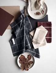 Rosendahl - Gamma Tea towel 50x70 cm - lowest prices - dark grey - 4