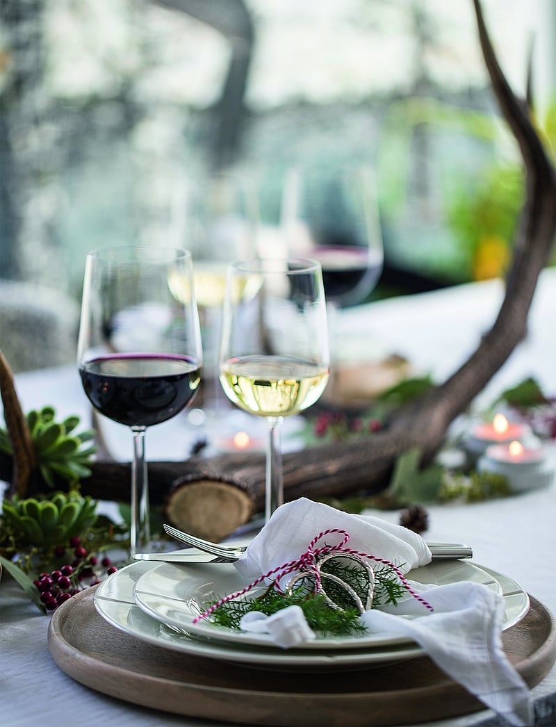 Rosendahl - Grand Cru White Wine Glass 32 cl 2 pcs. - weißweingläser - clear - 3