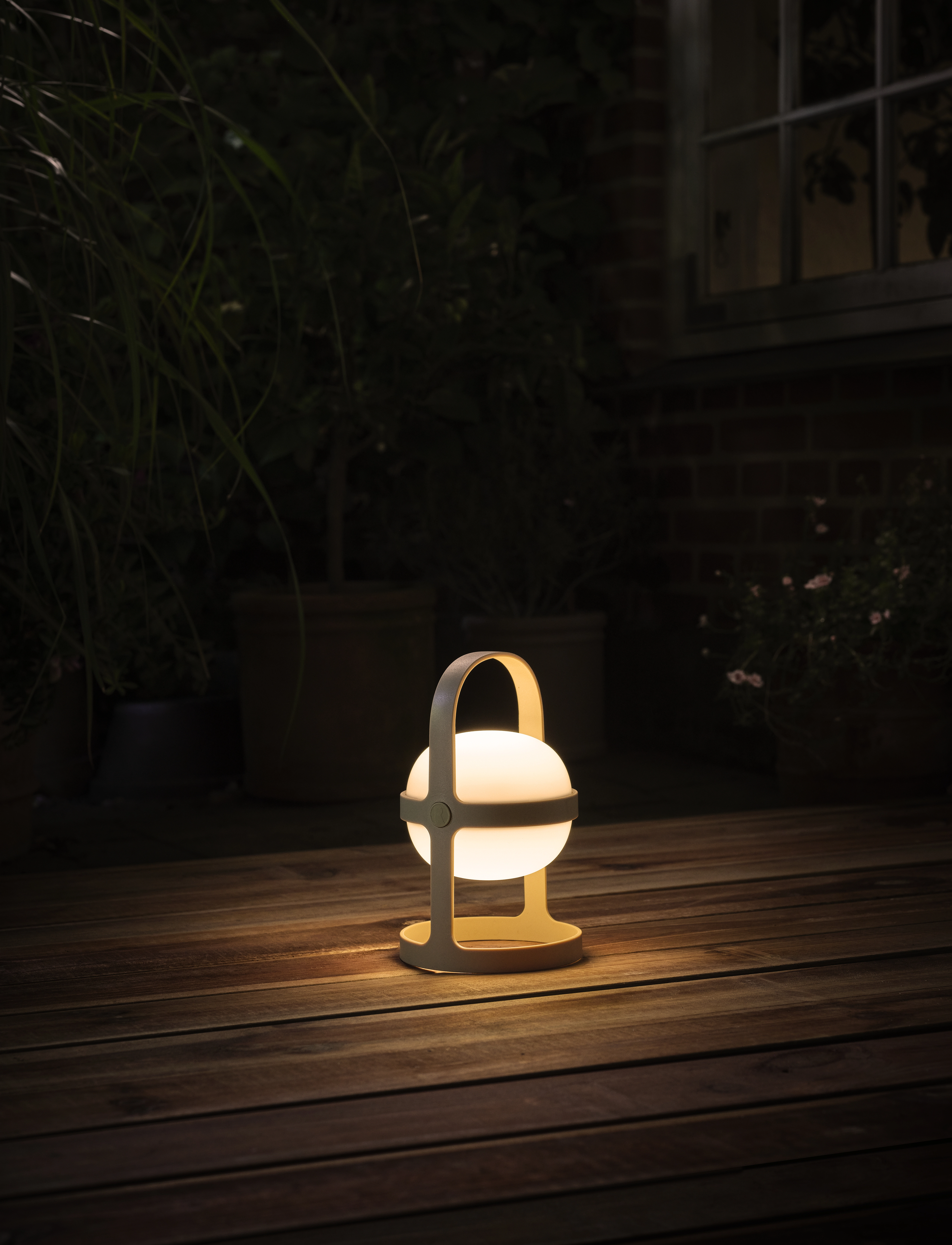Rosendahl Soft Spot Solar Circular H25 Wheat, H25 cm, Gold, Lamper > Bordlamper, Unisex