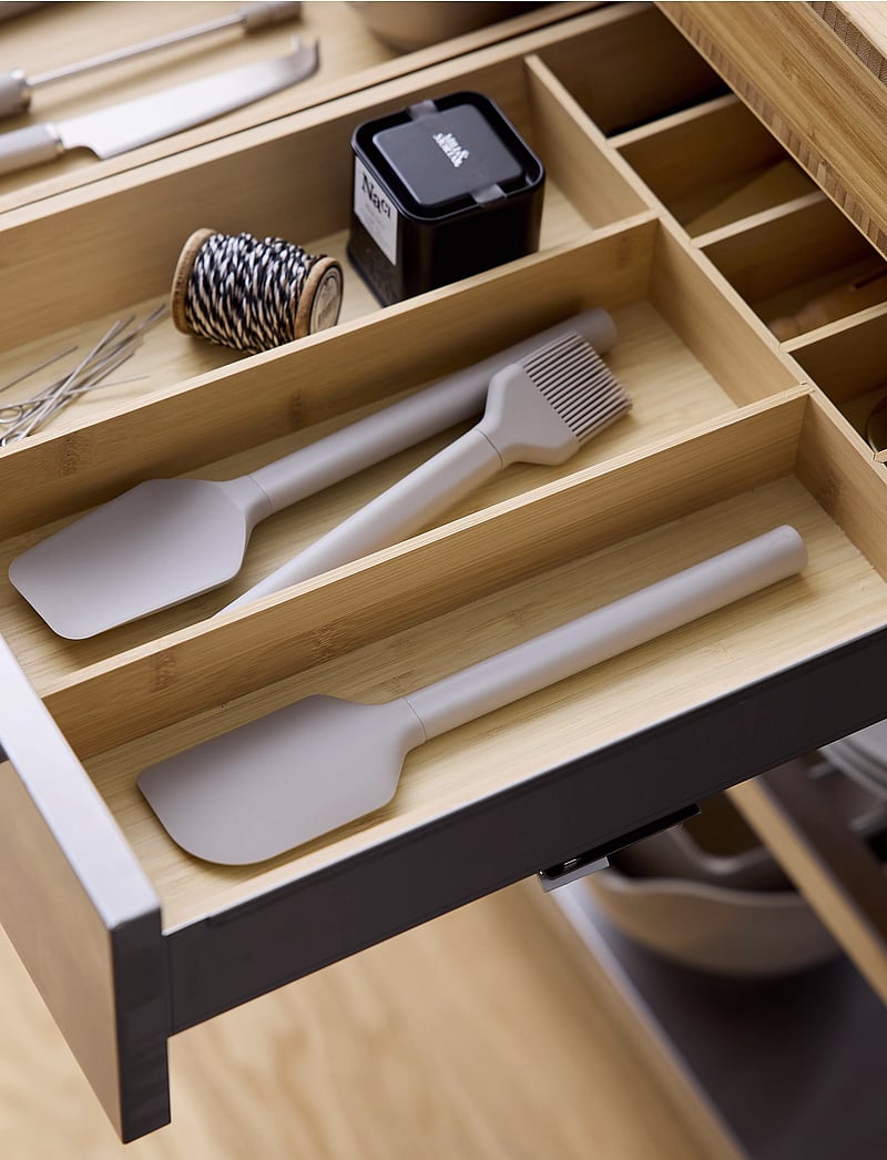 Rosti - Pastry brush Emma - vismessen en spatels - humus - 3