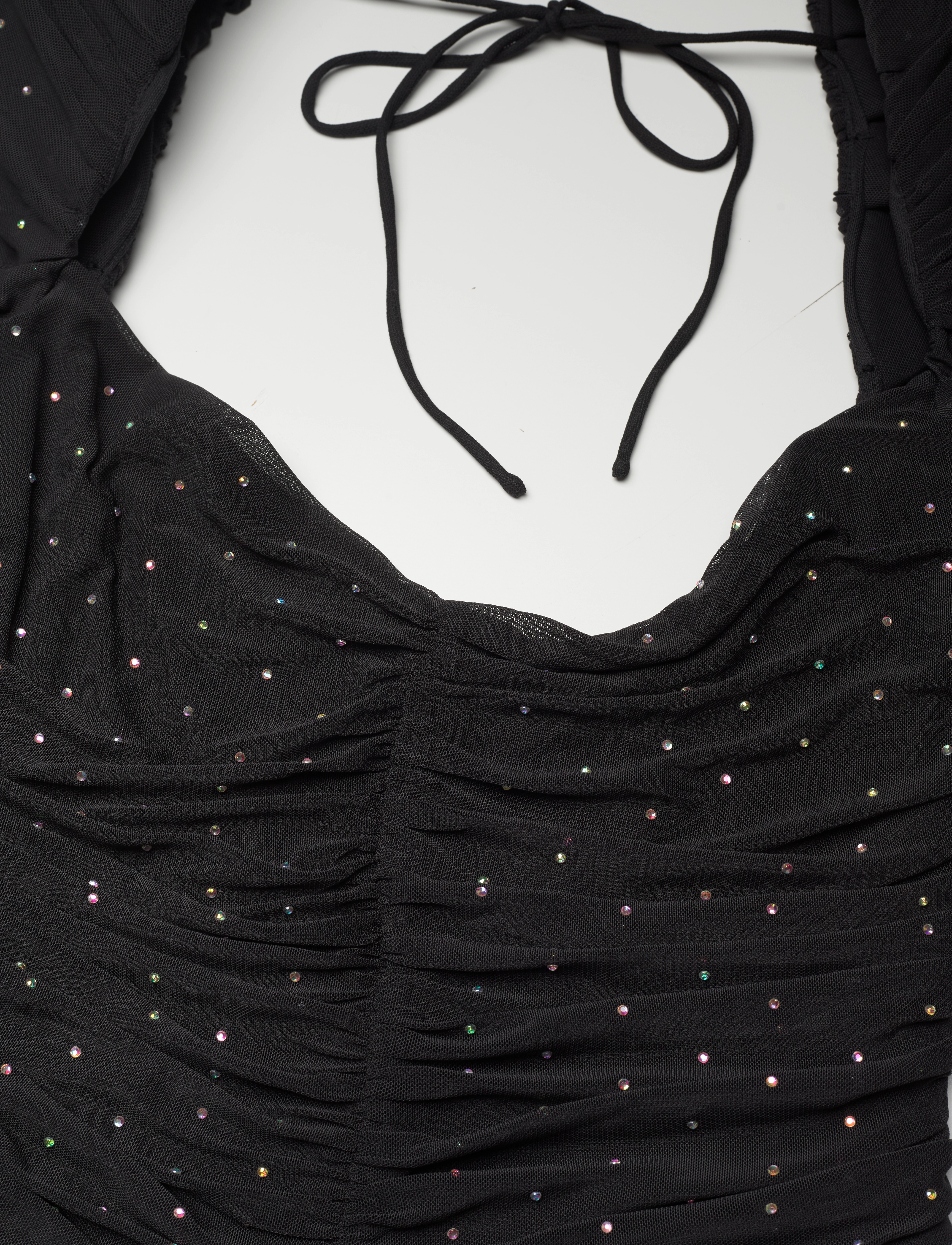 ROTATE - Mesh Mini Ruffle Dress - festtøj til outletpriser - black - 2