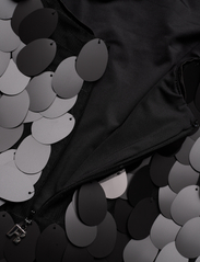 ROTATE Birger Christensen - Sequins Mini Dress - ballīšu apģērbs par outlet cenām - black - 3