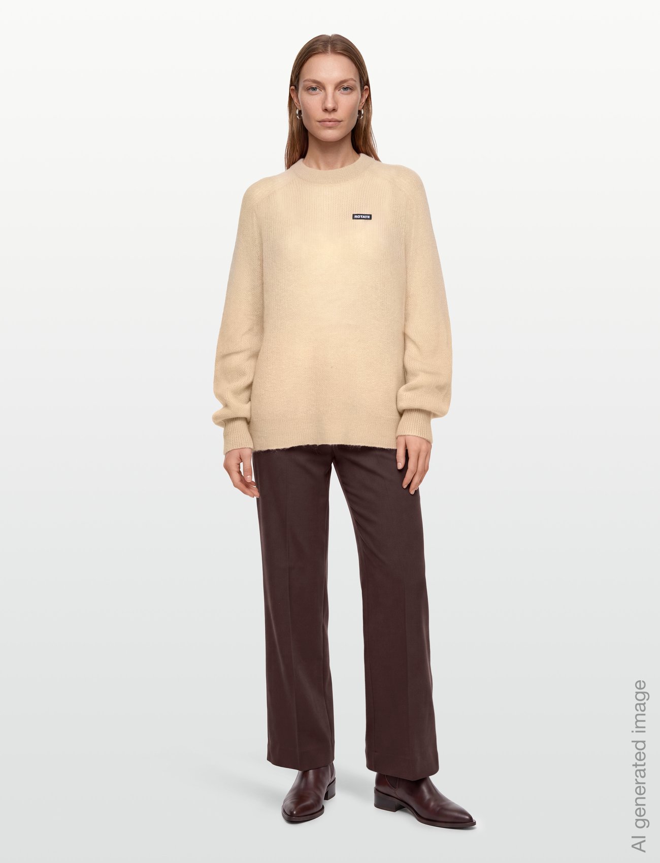 LIGHT KNIT LOGO SWEATER - PARCHMENT