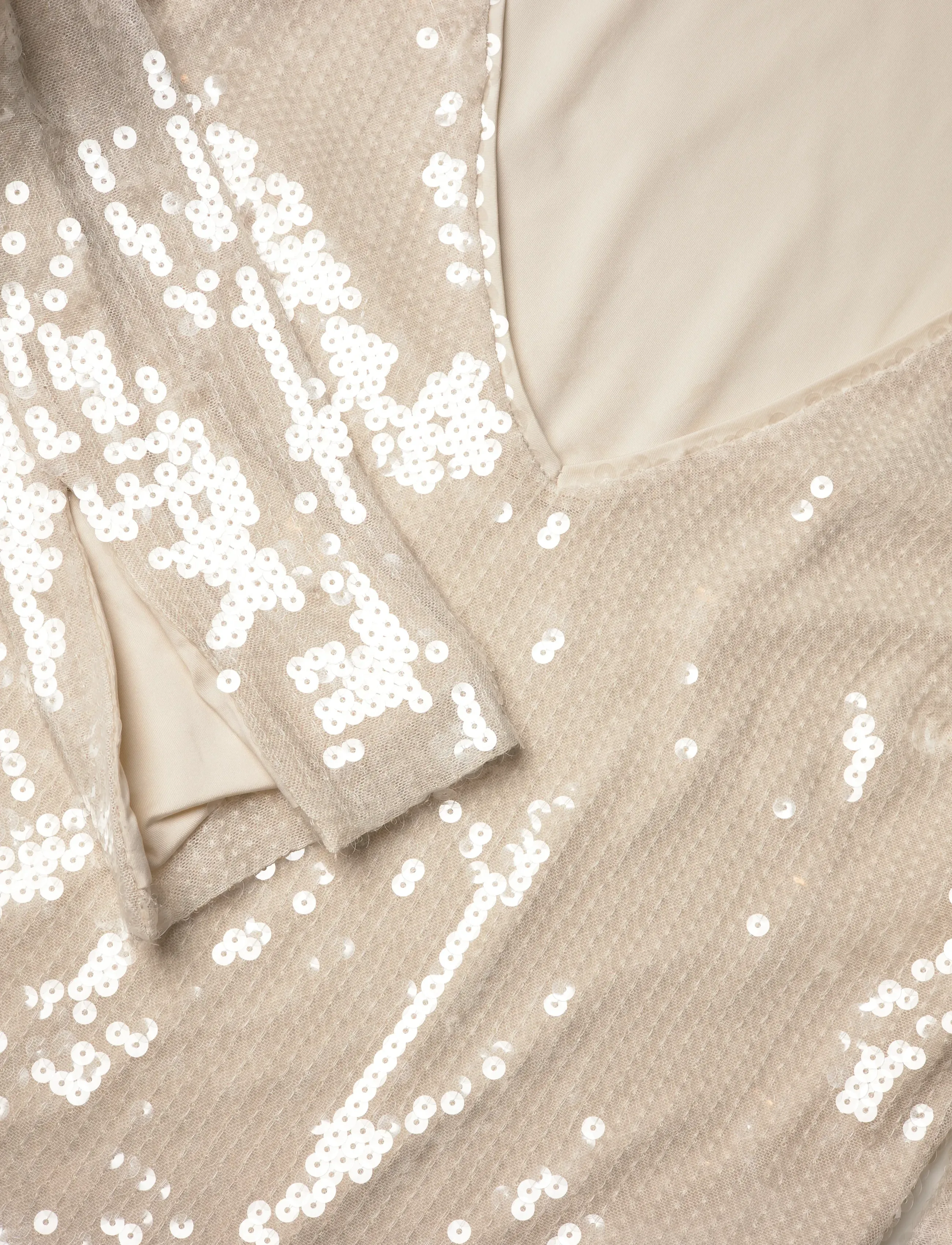 ROTATE - SEQUINS V-NECK TOP - festtoppe - egret - 2
