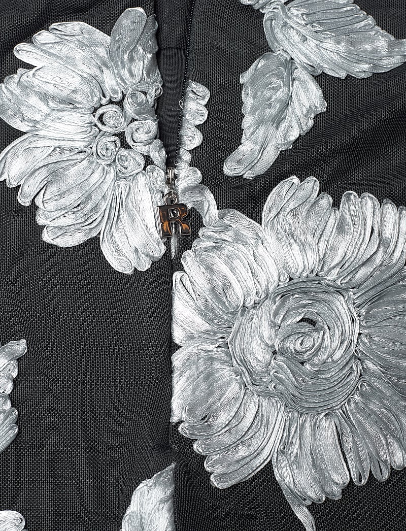 ROTATE Birger Christensen - Flower Mesh Pencil Skirt - midi kjolar - gray pinstripe comb. - 5