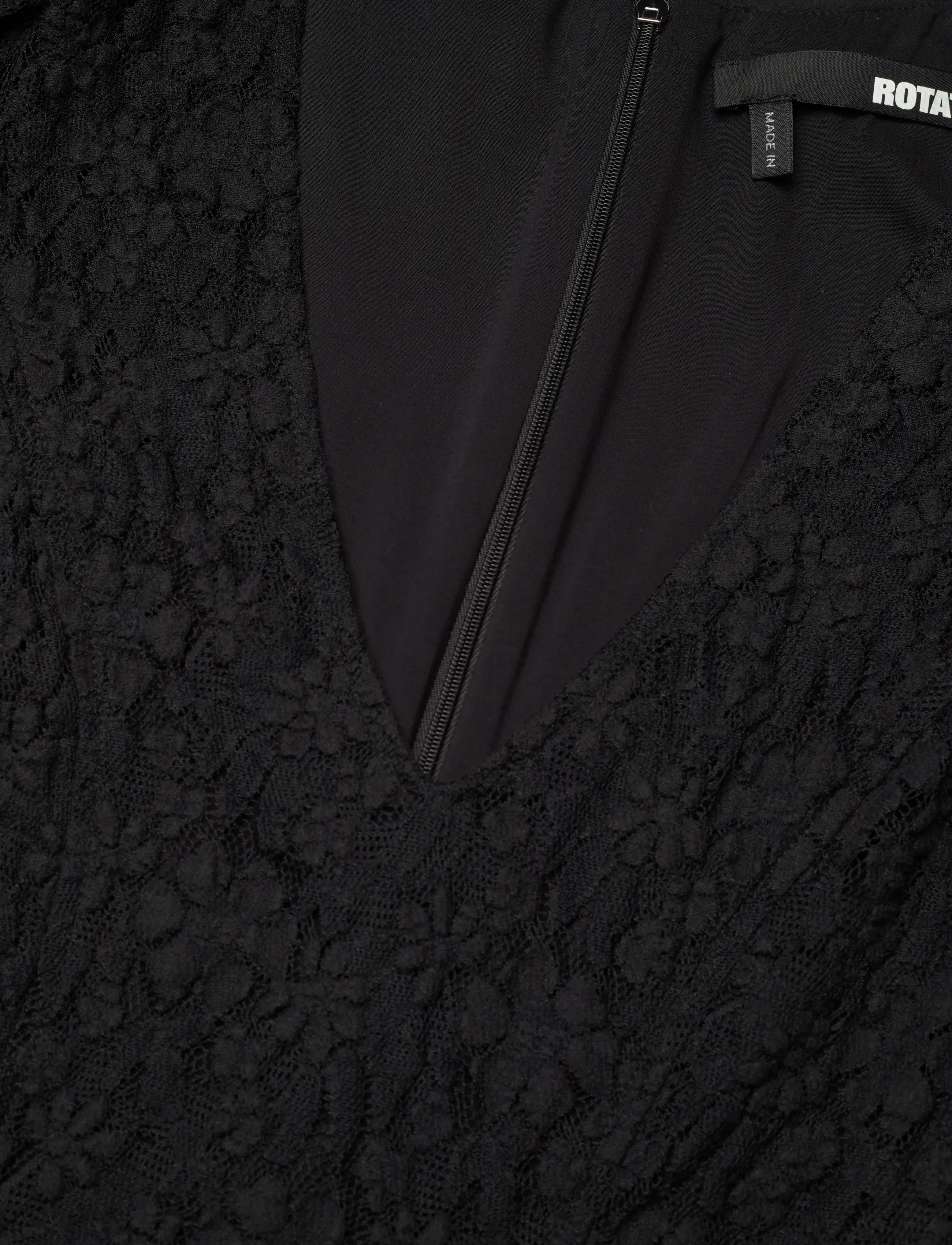 ROTATE - LACE PUFF SLEEVE DRESS - blondekjoler - black - 2