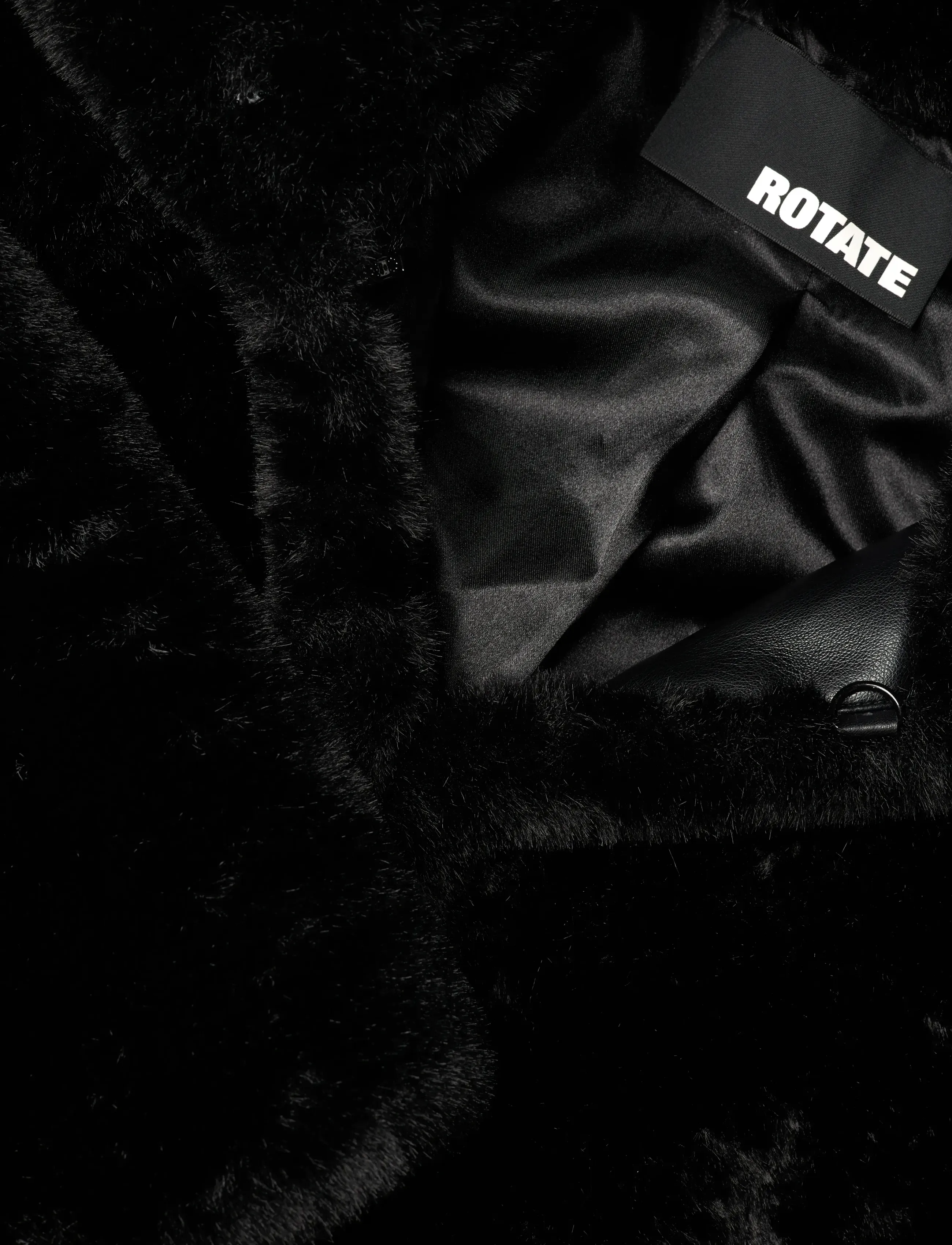 ROTATE - FAUX FUR CROP JACKET - overtøj - black - 2