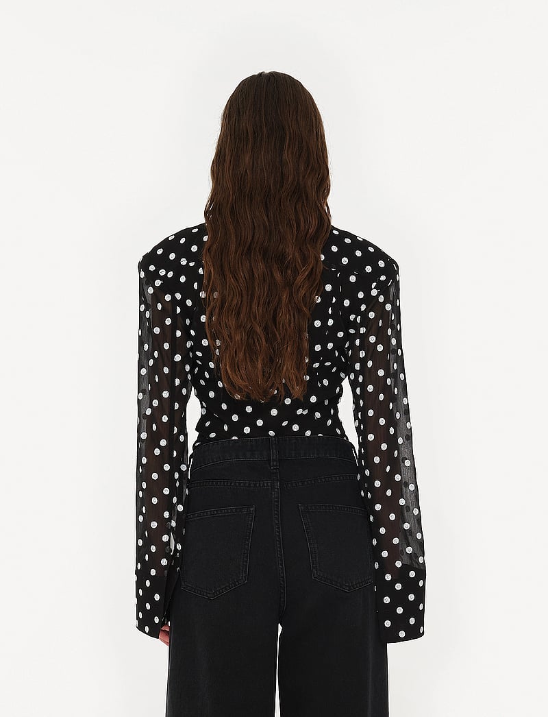 ROTATE - CHIFFON FITTED SHIRT - långärmade skjortor - 1000 black comb. - 3