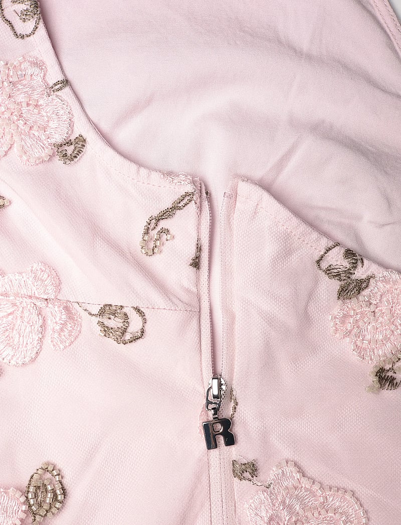 ROTATE Birger Christensen - FLOWER BEADS MAXI DRESS - aftenkjoler - lilac ash comb. - 4