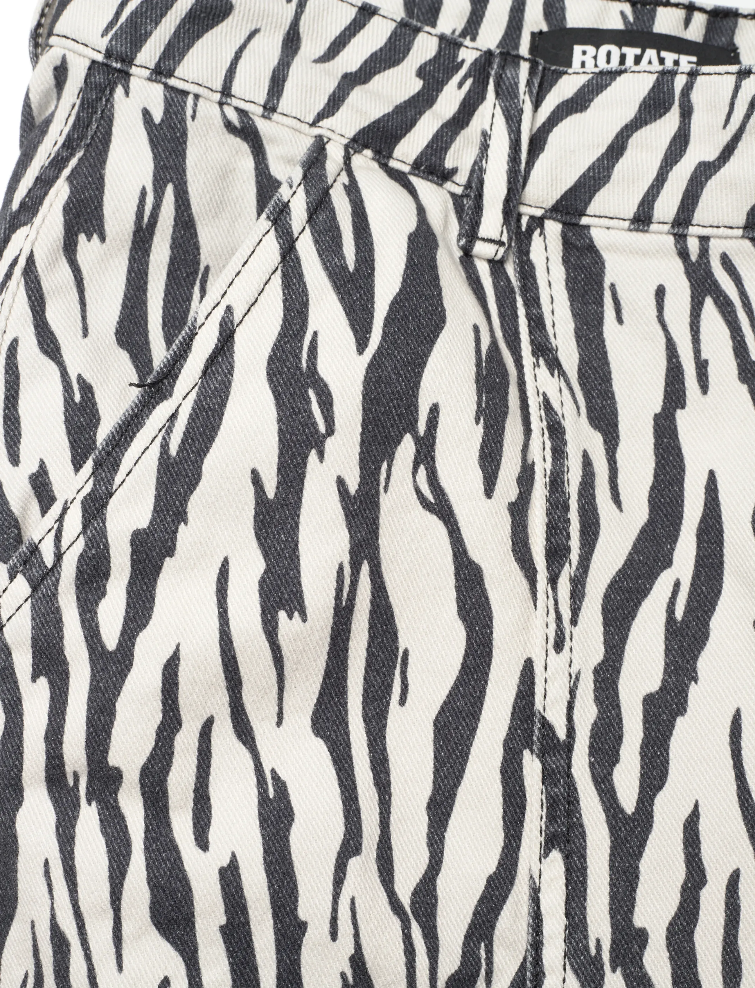 ROTATE - PRINTED TWILL CARGO PANTS - egret comb. - 2