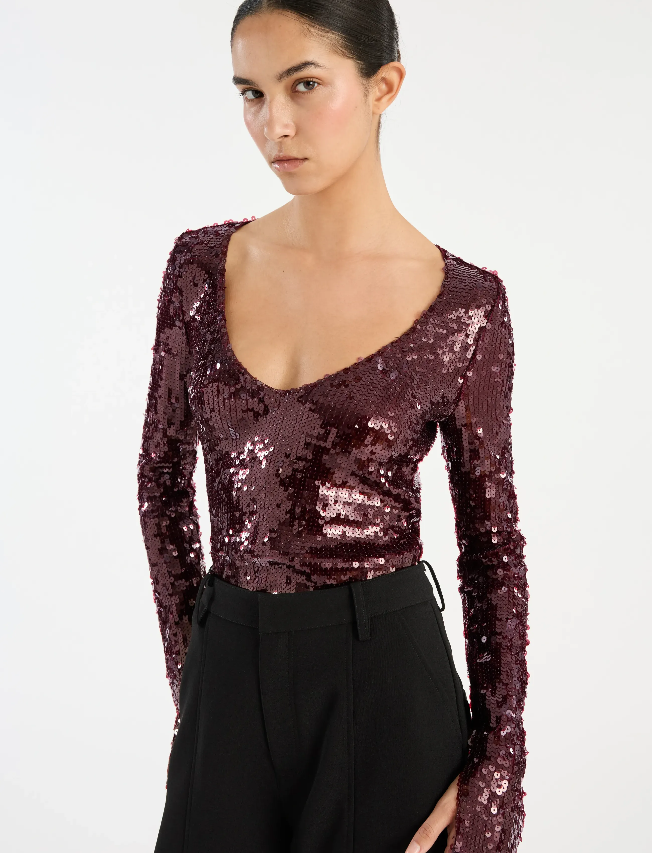ROTATE - SEQUINS V-NECK TOP - long-sleeved tops - zinfandel - 3