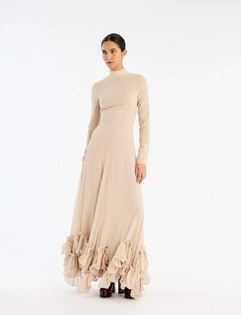 ROTATE Chiffon Maxi Ruffle Dress (OTA1146341753) - Maxi Dresses - Boozt.com ROTATE Chiffon Maxi Ruffle Dress (OTA1146341753) - Maxi Dresses - Boozt.com