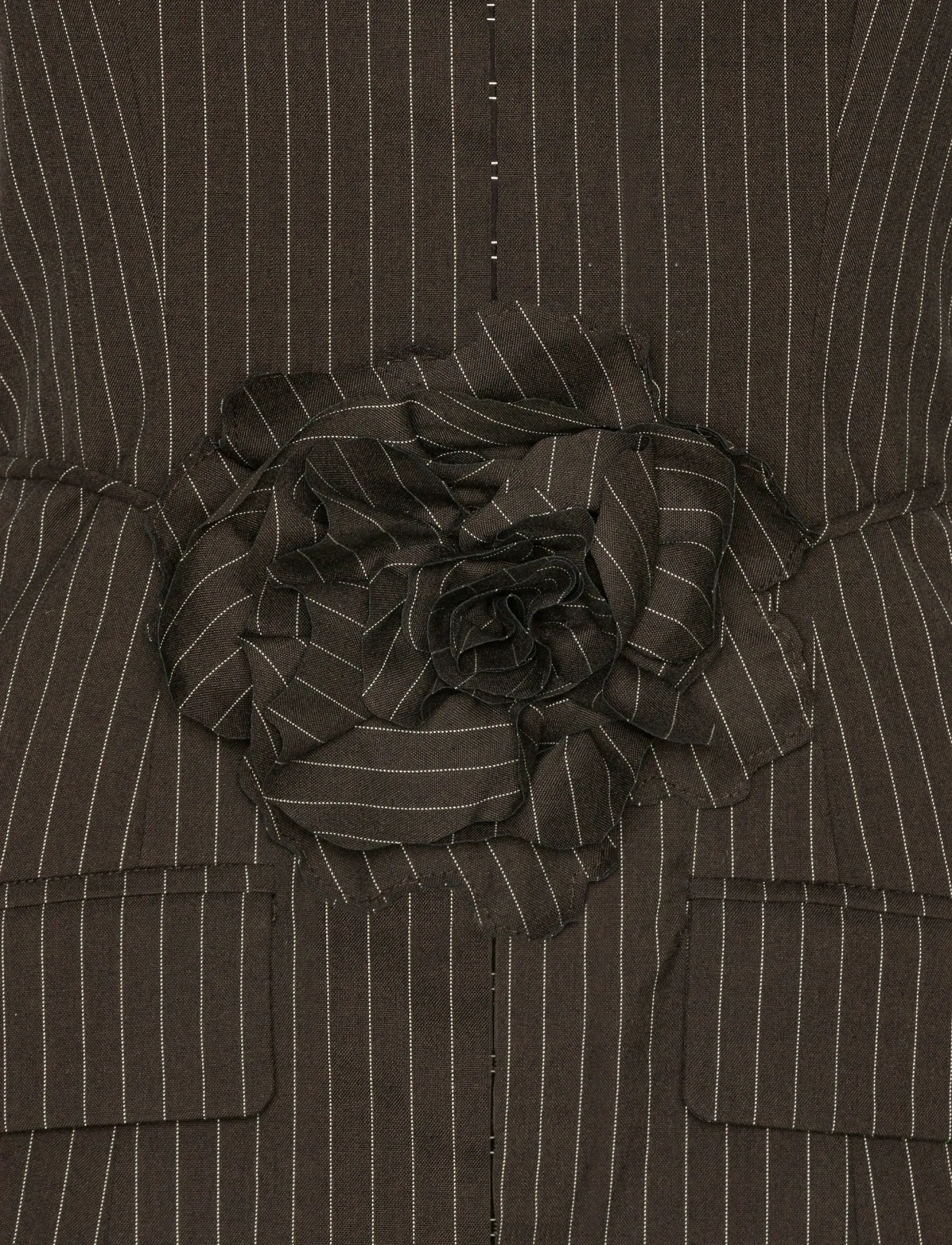ROTATE - PINSTRIPE BELTED LONG TOP - sukienka koktajlowa - chicory coffee comb. - 4