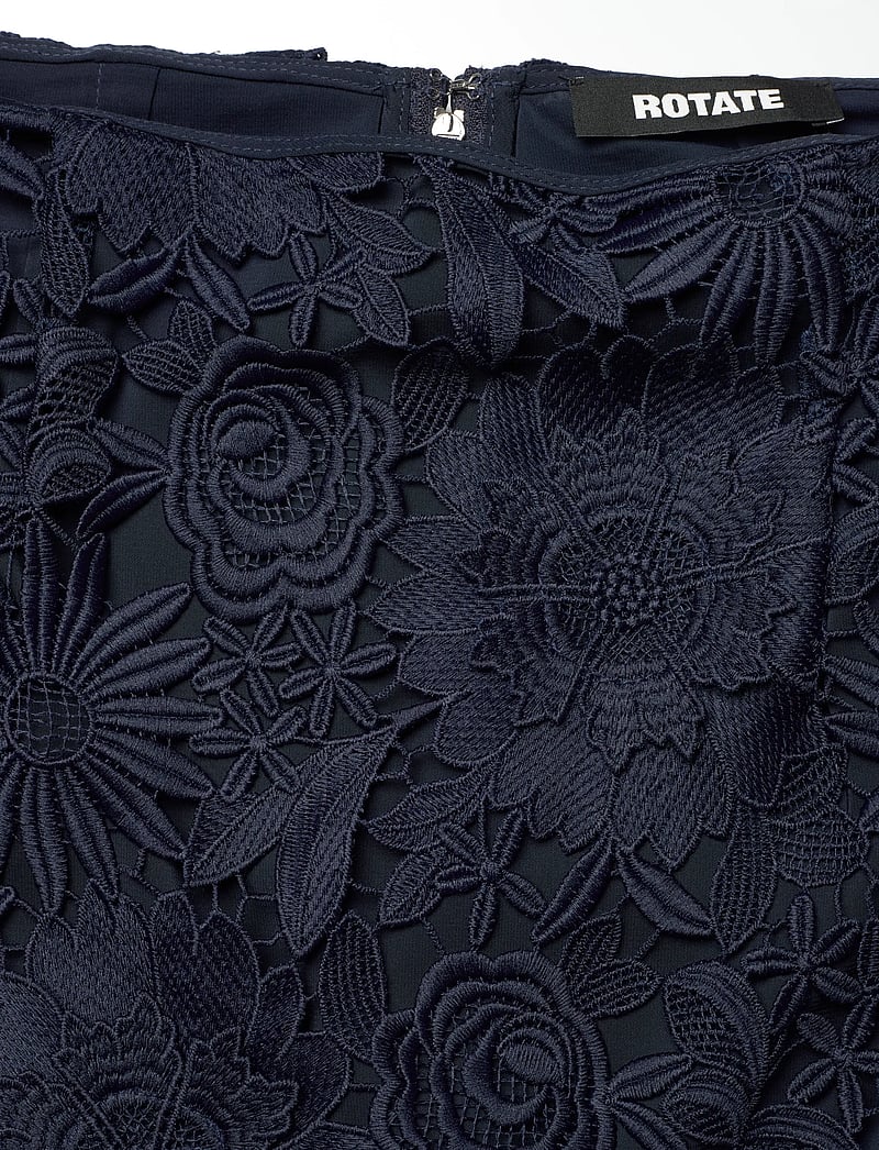 ROTATE Birger Christensen - 3D LACE PENCIL SKIRT - midi nederdele - navy blazer - 2