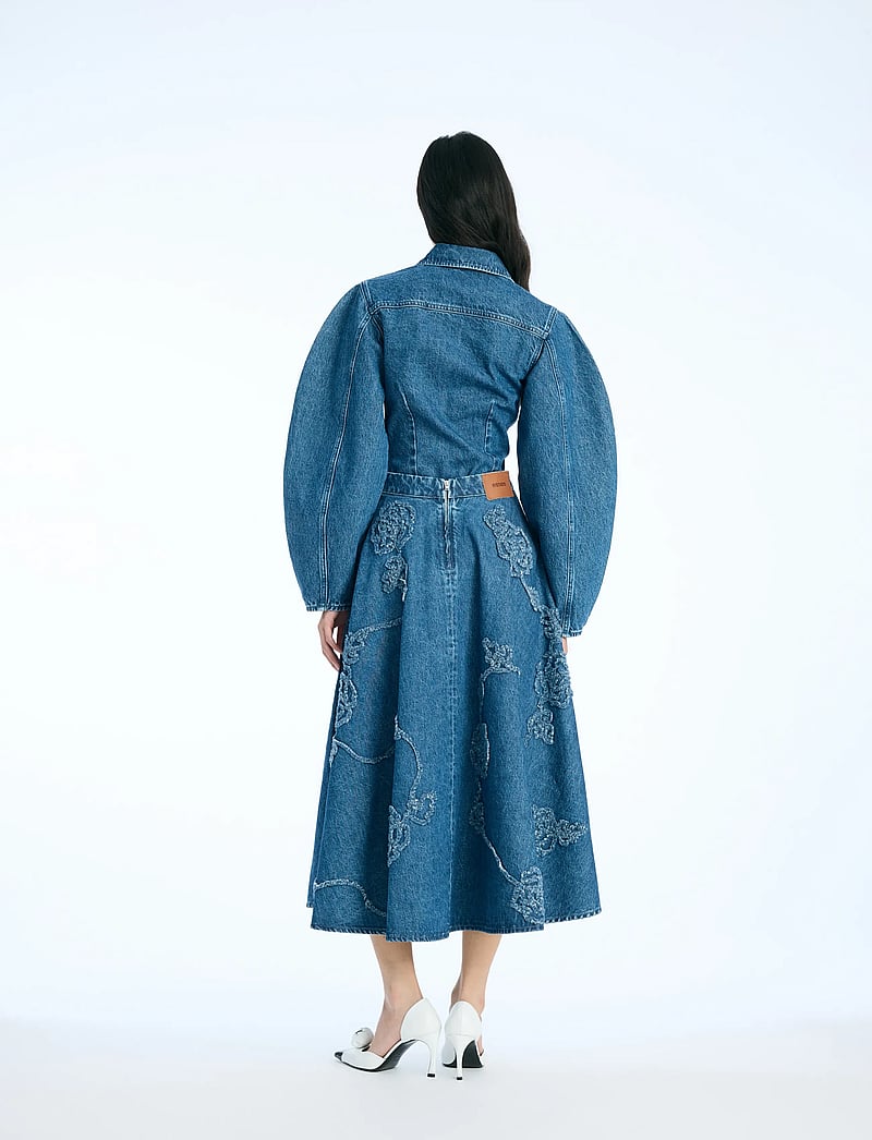 ROTATE Birger Christensen - DENIM FLOWER MIDI SKIRT - denim skirts - medium blue denim - 5