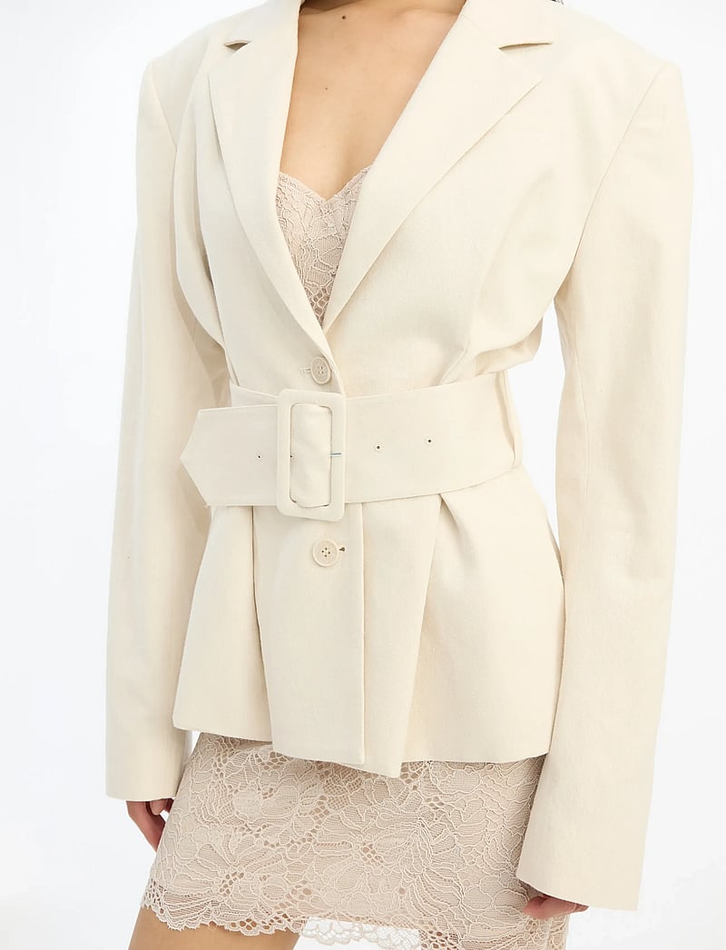 ROTATE Birger Christensen - LINEN SUITING BLAZER - blazers avec ceinture - pumice stone - 3