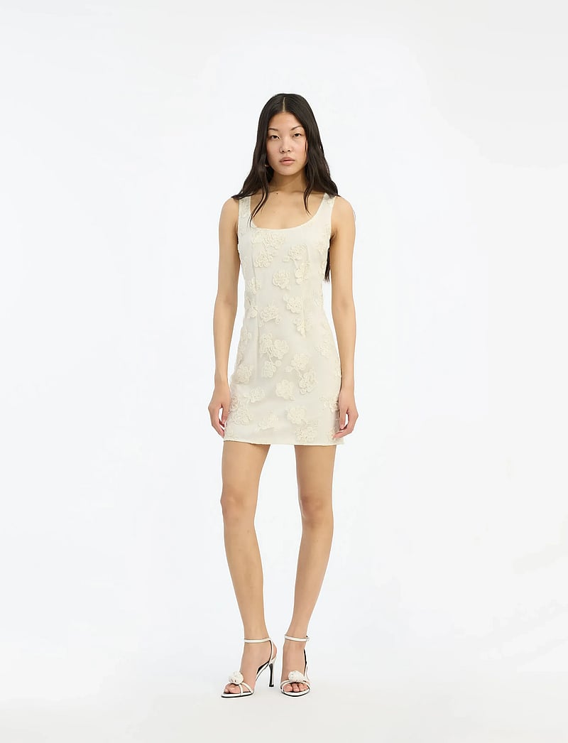 ROTATE - BEADED MINI DRESS - bröllopsklänningar - egret - 0