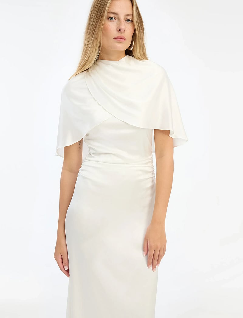 ROTATE Birger Christensen - MAXI CAPE DRESS - aftenkjoler - egret - 3