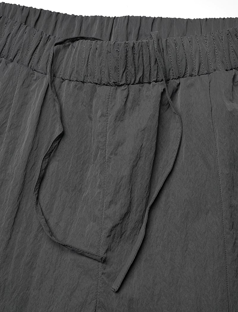 ROTATE - CRISPY TRACK PANTS - joggers - gray pinstripe - 4