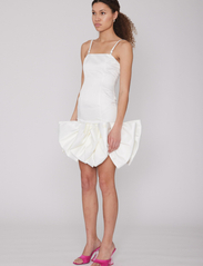 ROTATE Birger Christensen - LEIZA DRESS - pulmakleidid - bright white - 4
