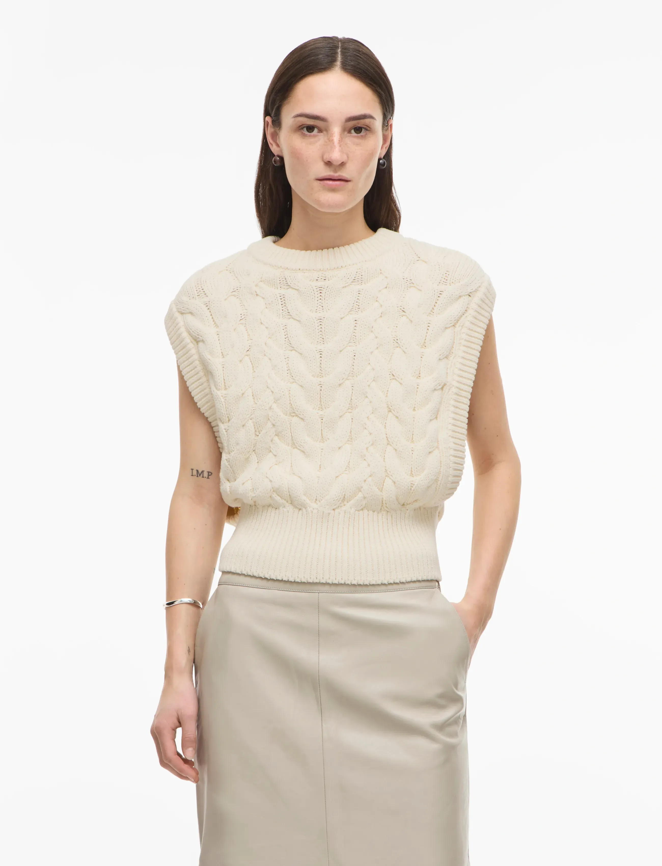 ROUGE EDIT Roucalia O-Neck Knitted Vest, XS, Cream, Veste > Strikkede Veste, Dame