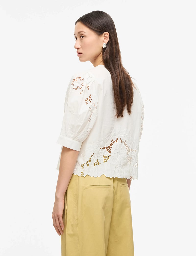 ROUGE EDIT - ROUSCARLET 2/4 O-NECK TOP - short-sleeved blouses - cloud dancer - 3