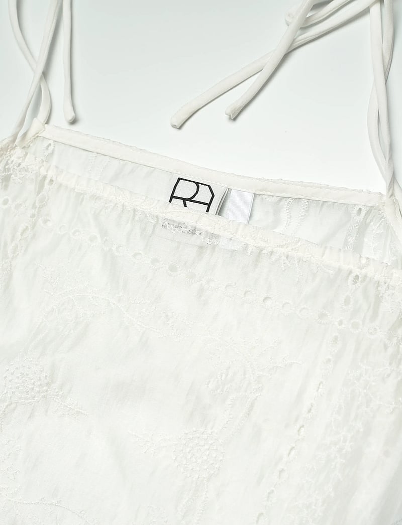 ROUGE EDIT - ROULUCA SINGLET TOP/PF - sleeveless blouses - cloud dancer - 2