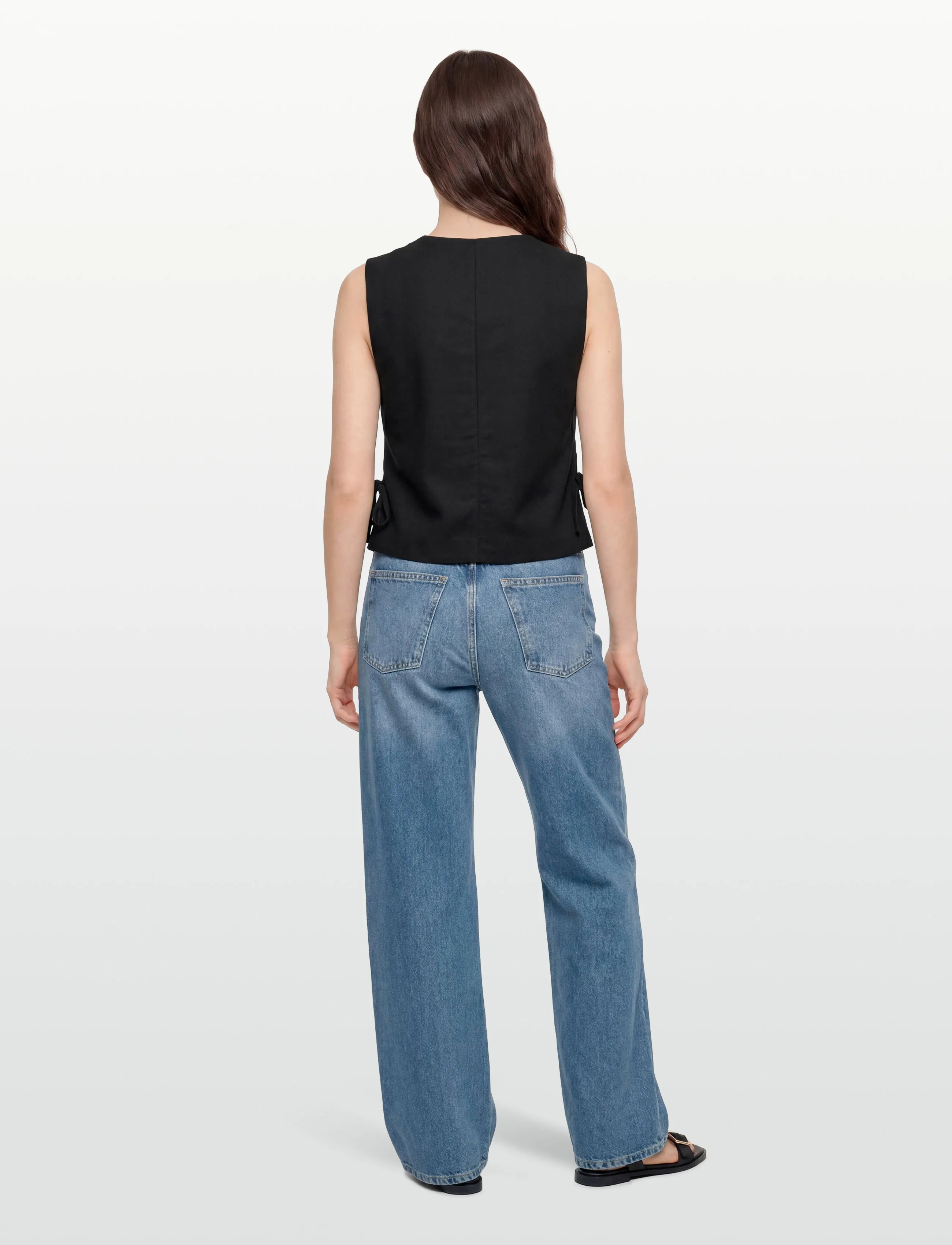 ROUGE EDIT - ROUSUMMER S/L V-NECK VEST - sleeveless tops - meteorite - 4