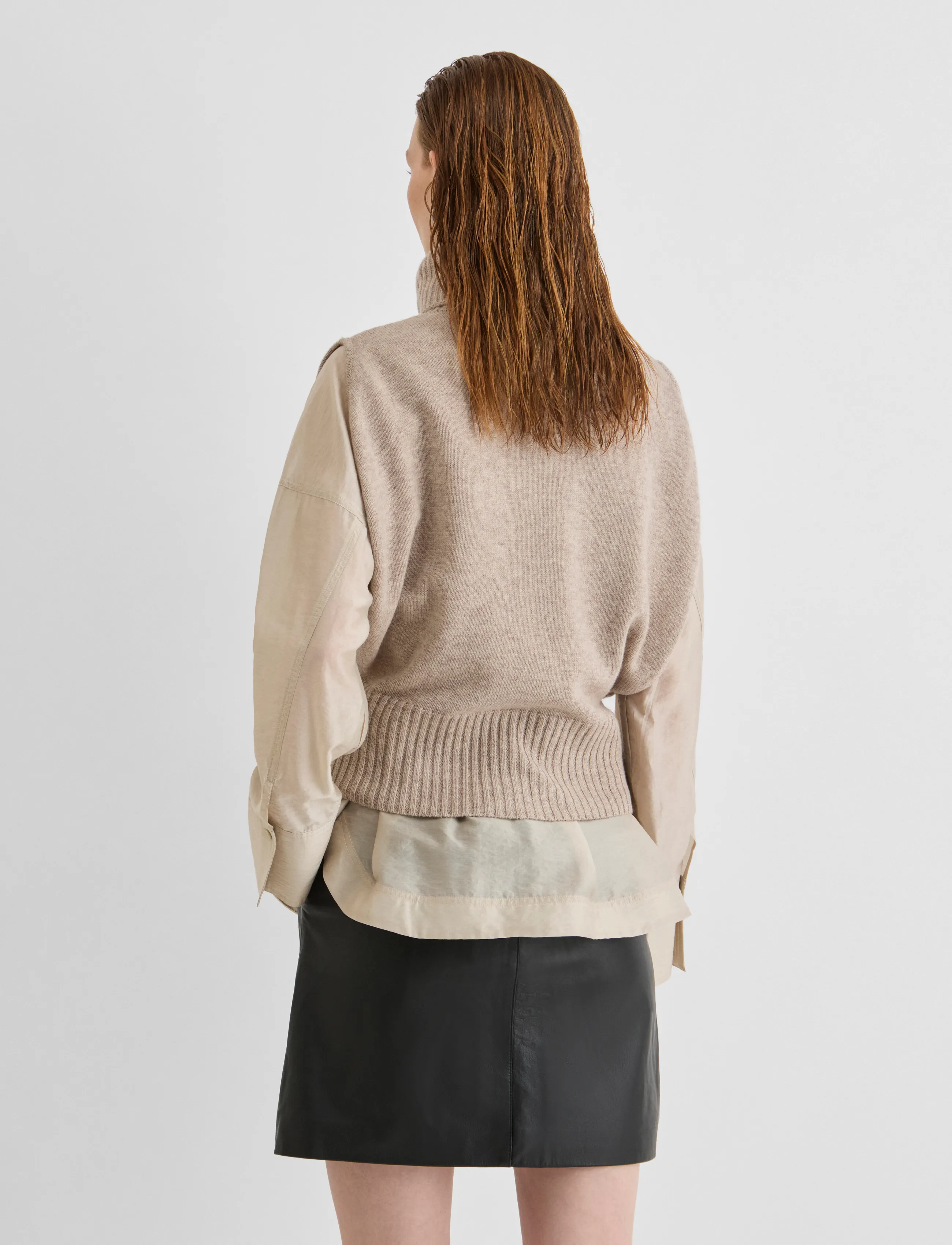 ROUGE EDIT - ROUCLEO ROLL NECK KNIT VEST/PF - kootud vestid - pelican - 3
