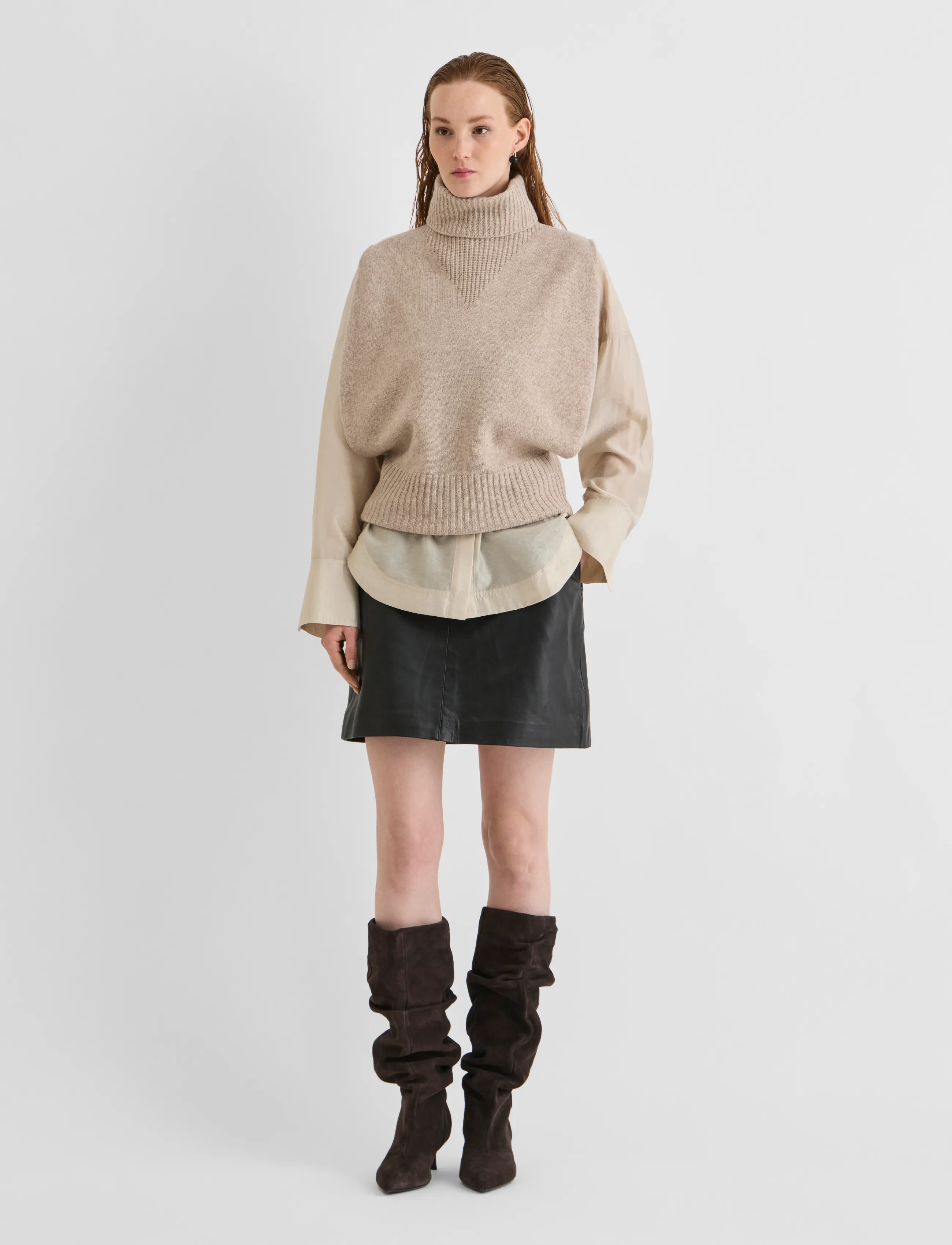 ROUGE EDIT - ROUCLEO ROLL NECK KNIT VEST/PF - kootud vestid - pelican - 4