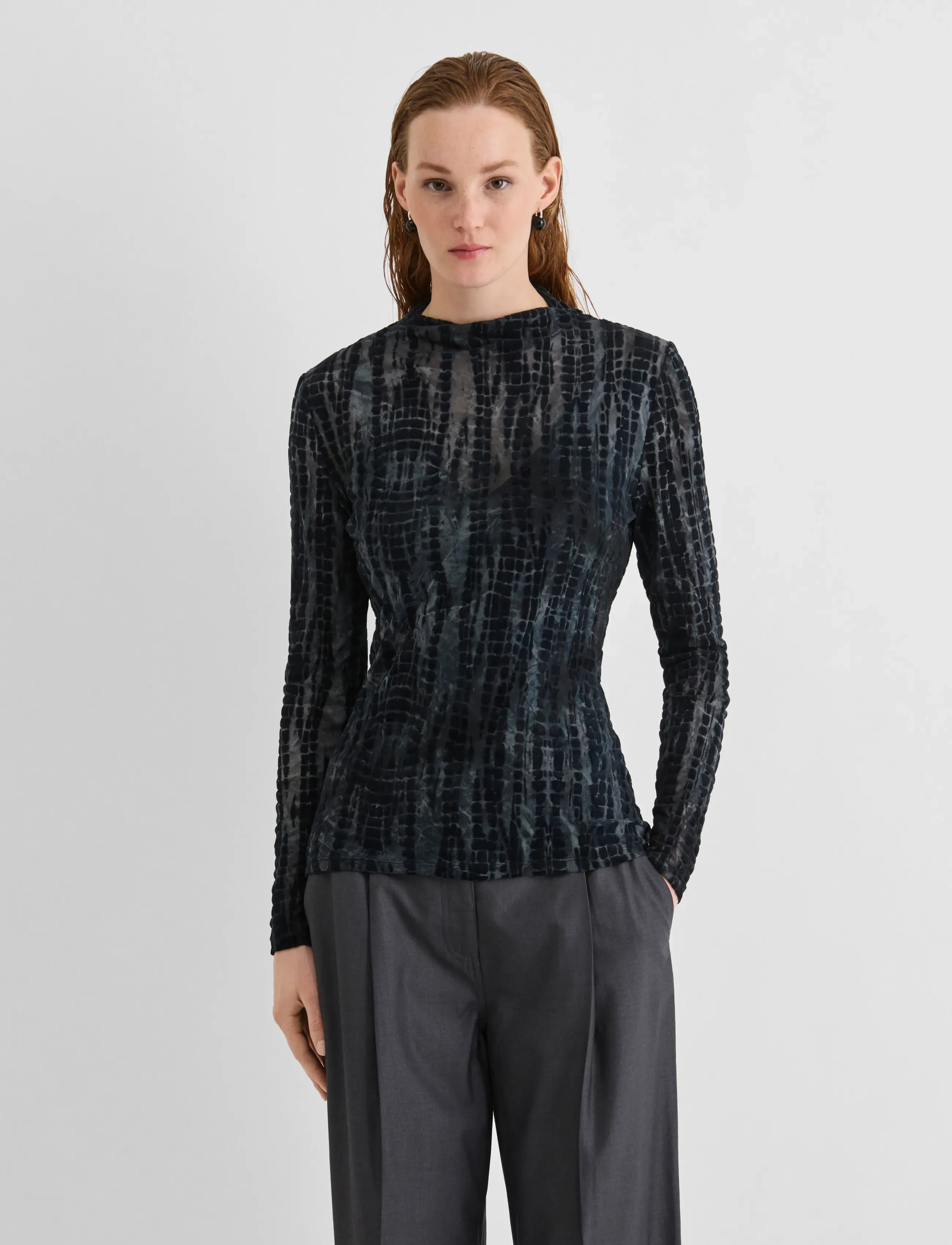 Rouasra L/S Mock Neck Top