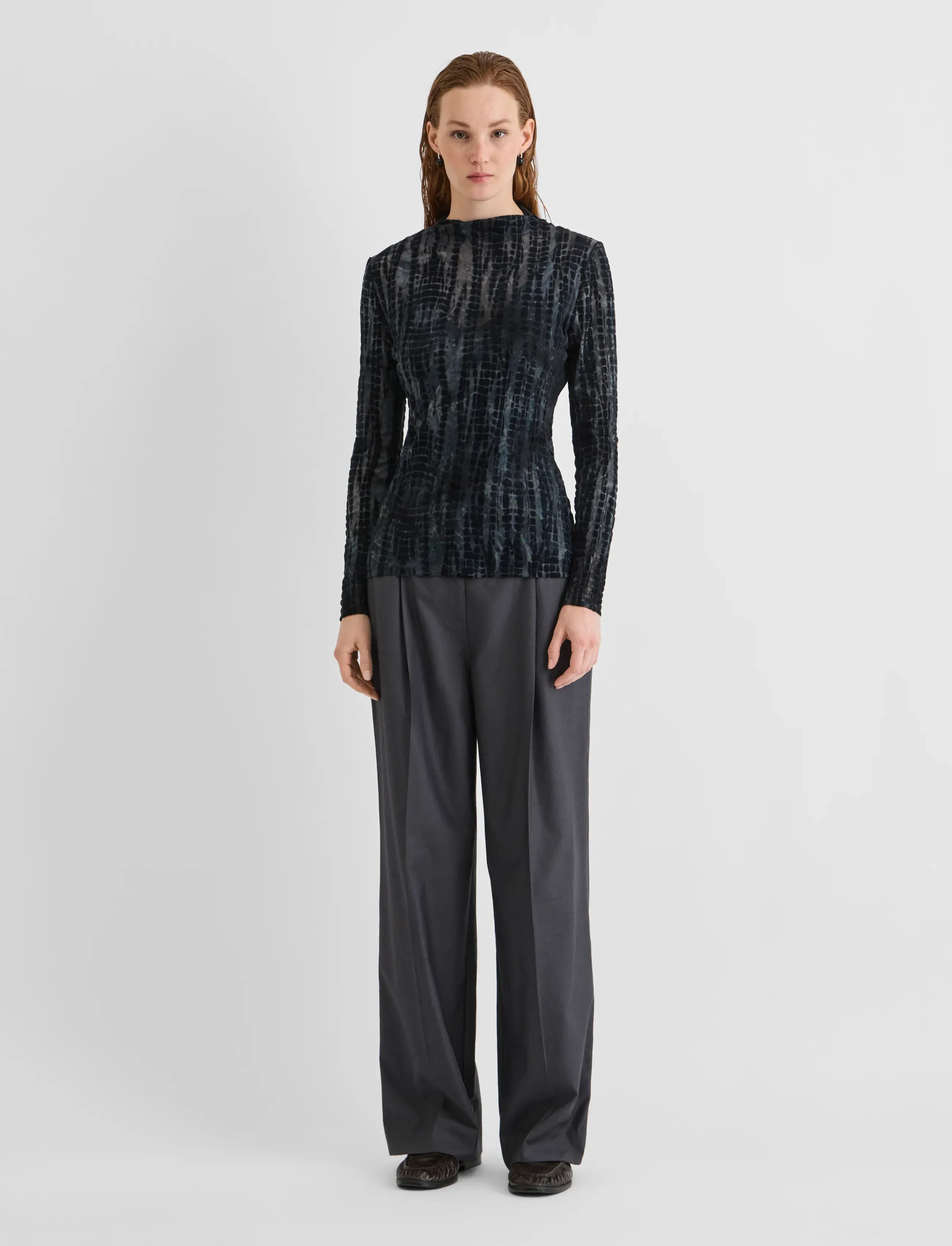 ROUGE EDIT - ROUASRA L/S MOCK NECK TOP - long sleeved blouses - meteorite - 4