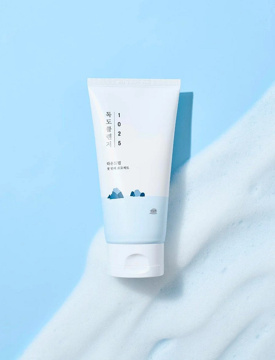 Round Lab - 1025 Dokdo Cleanser - foaming cleanser - clear - 2