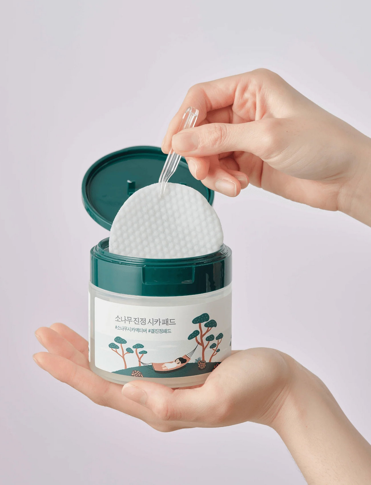 Round Lab - Pine Calming Cica Pad - kasvovesilaput - clear - 2