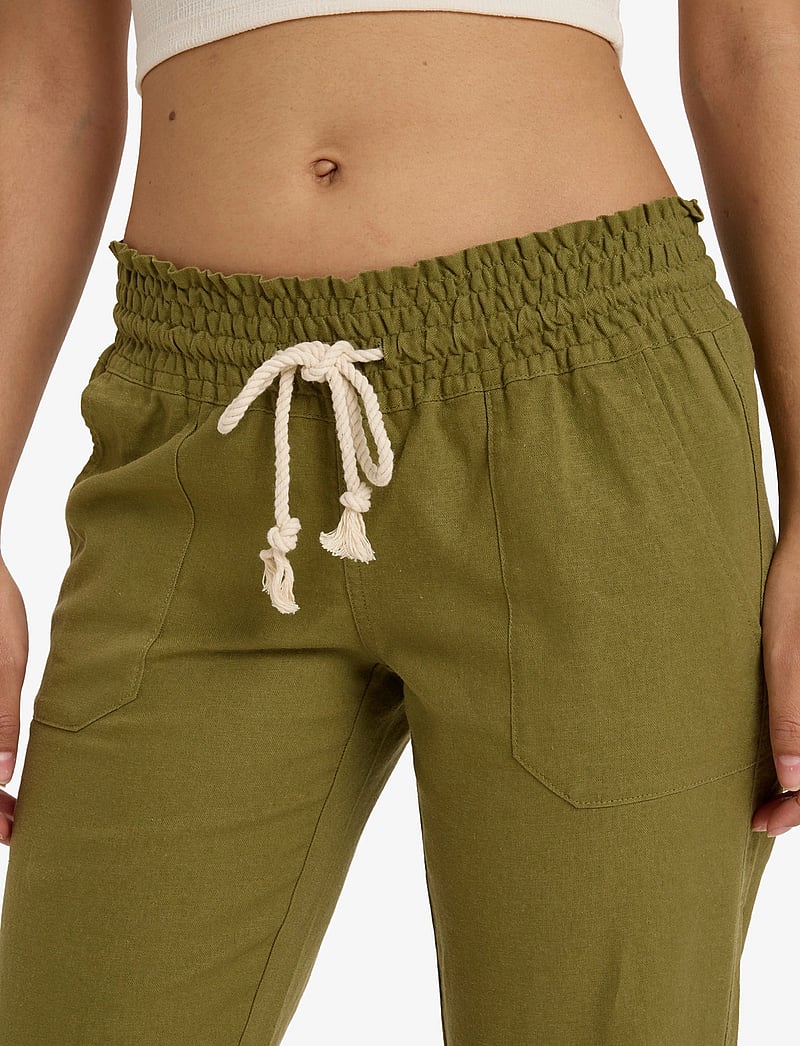Roxy - OCEANSIDE PANT - vabaajapüksid - loden green - 5