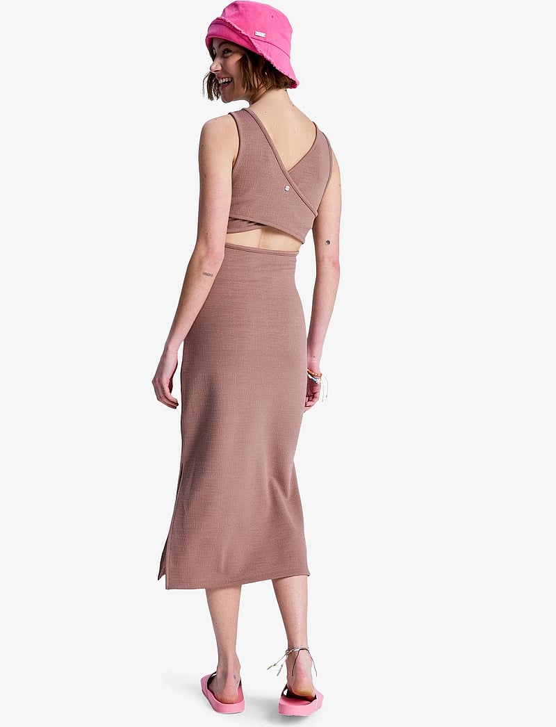 Roxy - GOOD KEEPSAKE DRESS - kleider & röcke - brownie - 5