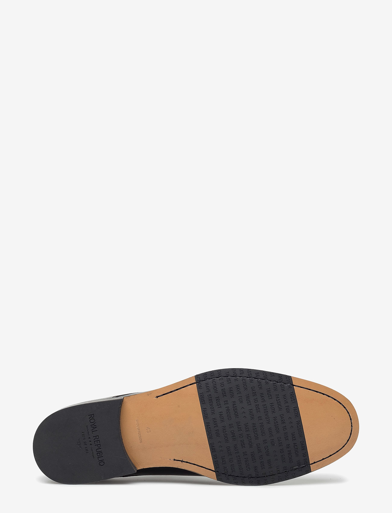 Royal RepubliQ - Cast Classic Derby shoe - black - 4