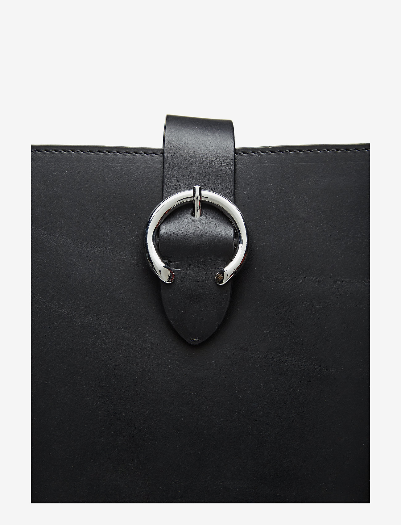 Royal RepubliQ - Aria Bucket Handbag - black - 4