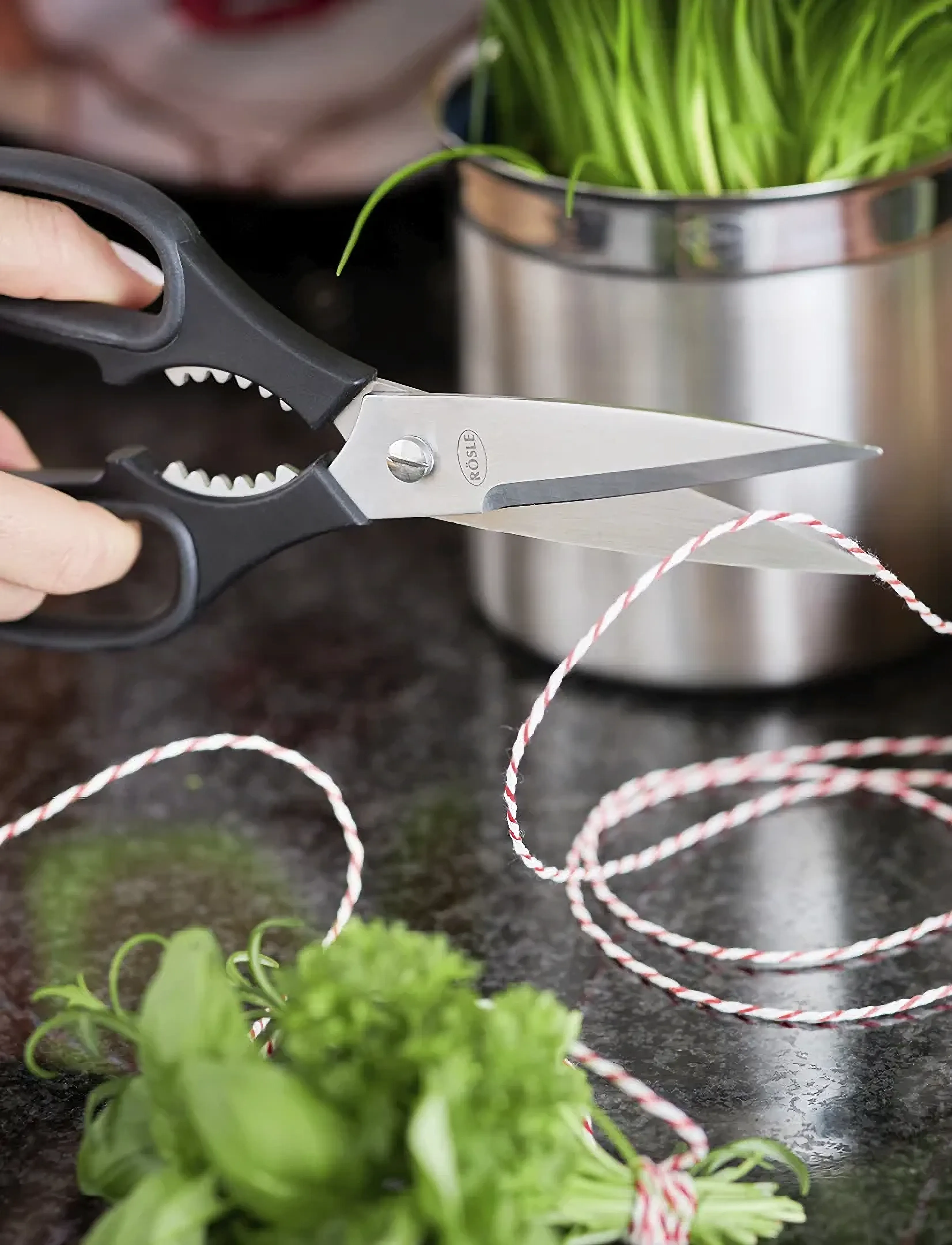 Rösle Køkkensaks, 22 cm, Kitchen Tools, Schwarz - Scissors, Homeware