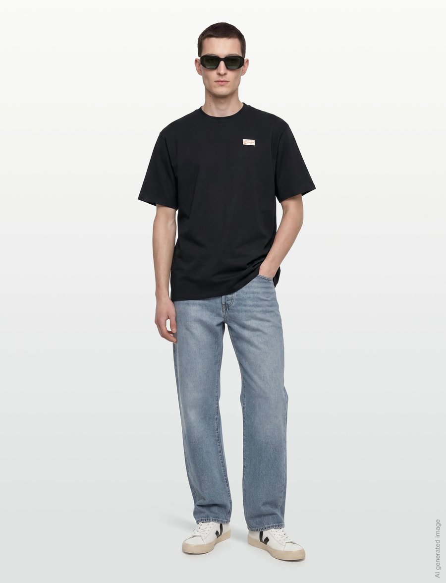 Rue de Tokyo - TOYO COTTON JERSEY - kurzärmelig - black with embroidered patch - 0