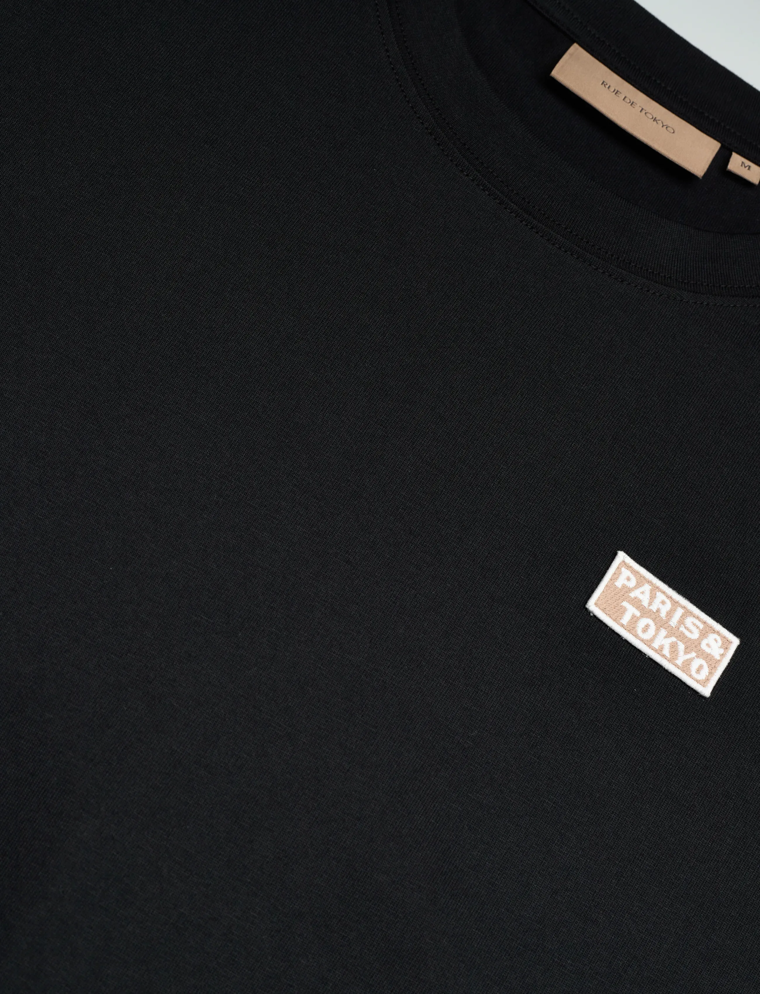 Rue de Tokyo - TOYO COTTON JERSEY - t-shirts à manches courtes - black with embroidered patch - 5