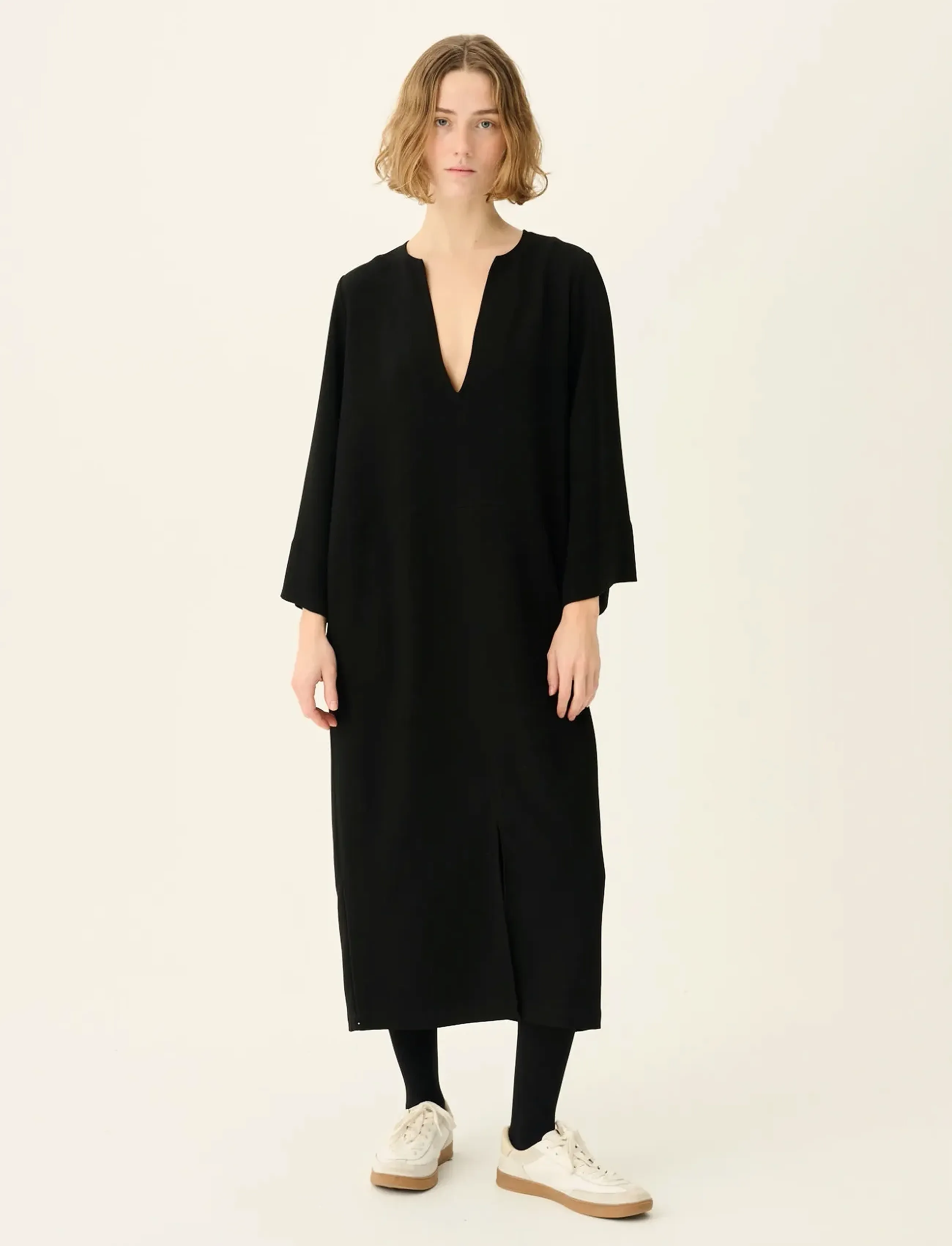 Rue de Tokyo Danutas Recycled Heavy Crepe, Kvinder, V-Hals Culotte Jumpsuit, Sort, Str: XS
