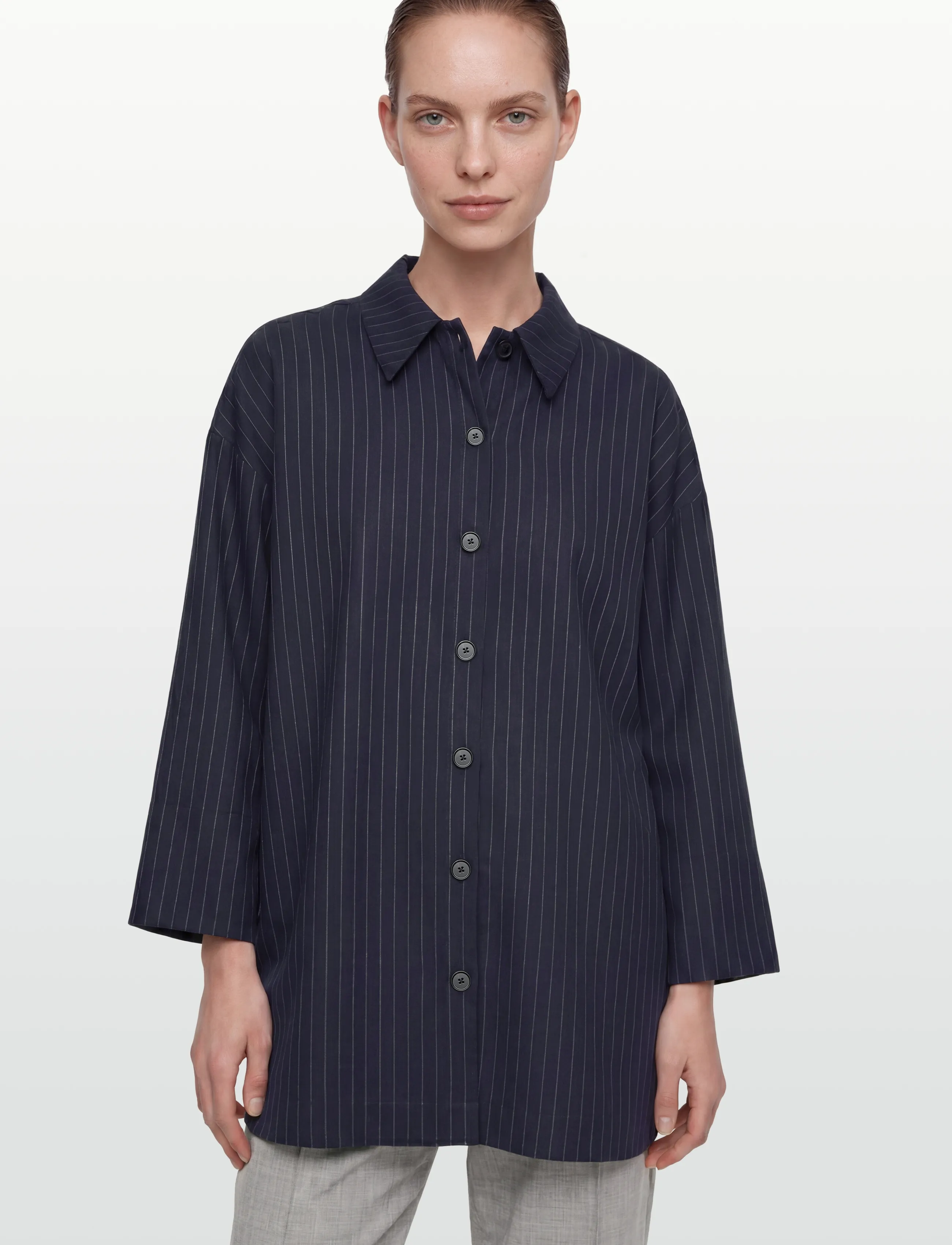 Rue de Tokyo - CHIRI ANTIQUE PINSTRIPE - langærmede skjorter - navy pinstripe - 3