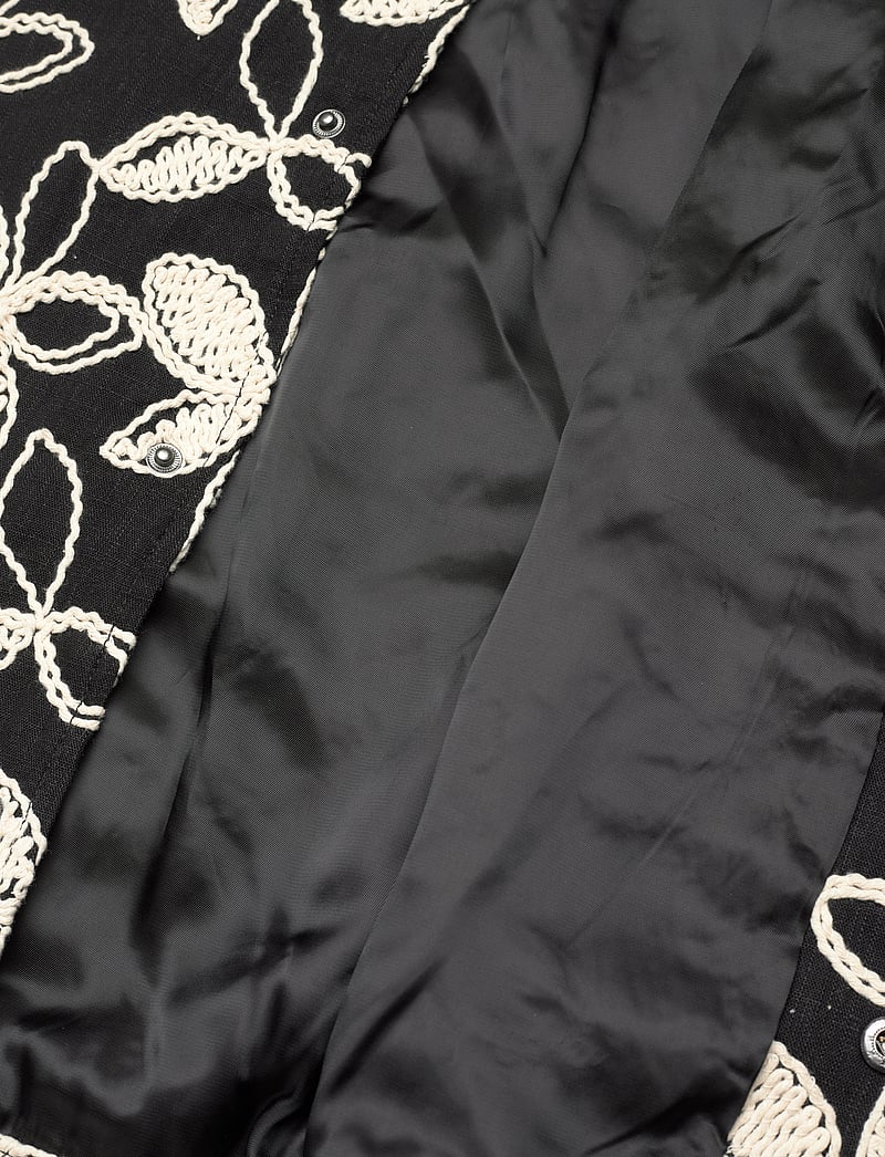 Rue de Tokyo - CLANCY FLOWER TECH - vårjackor - black white flower - 4