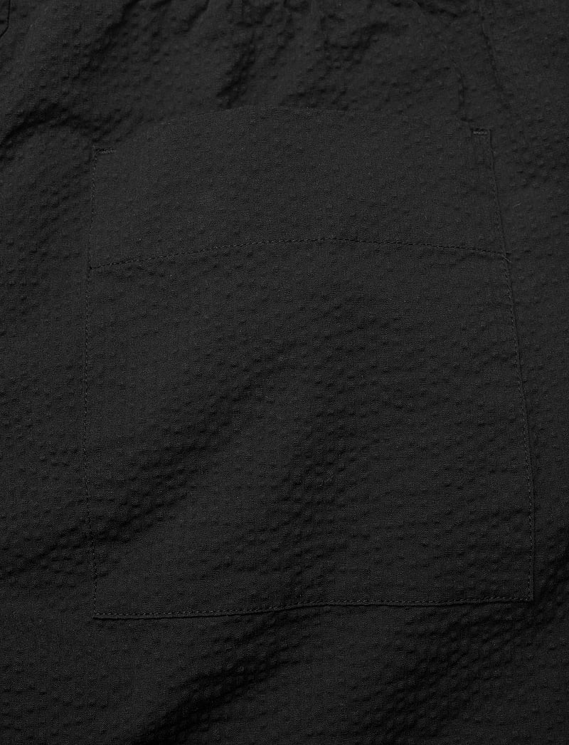 Rue de Tokyo - PAVEL HEAVY SEERSUCKER - lühikesed vabaajapüksid - black - 4