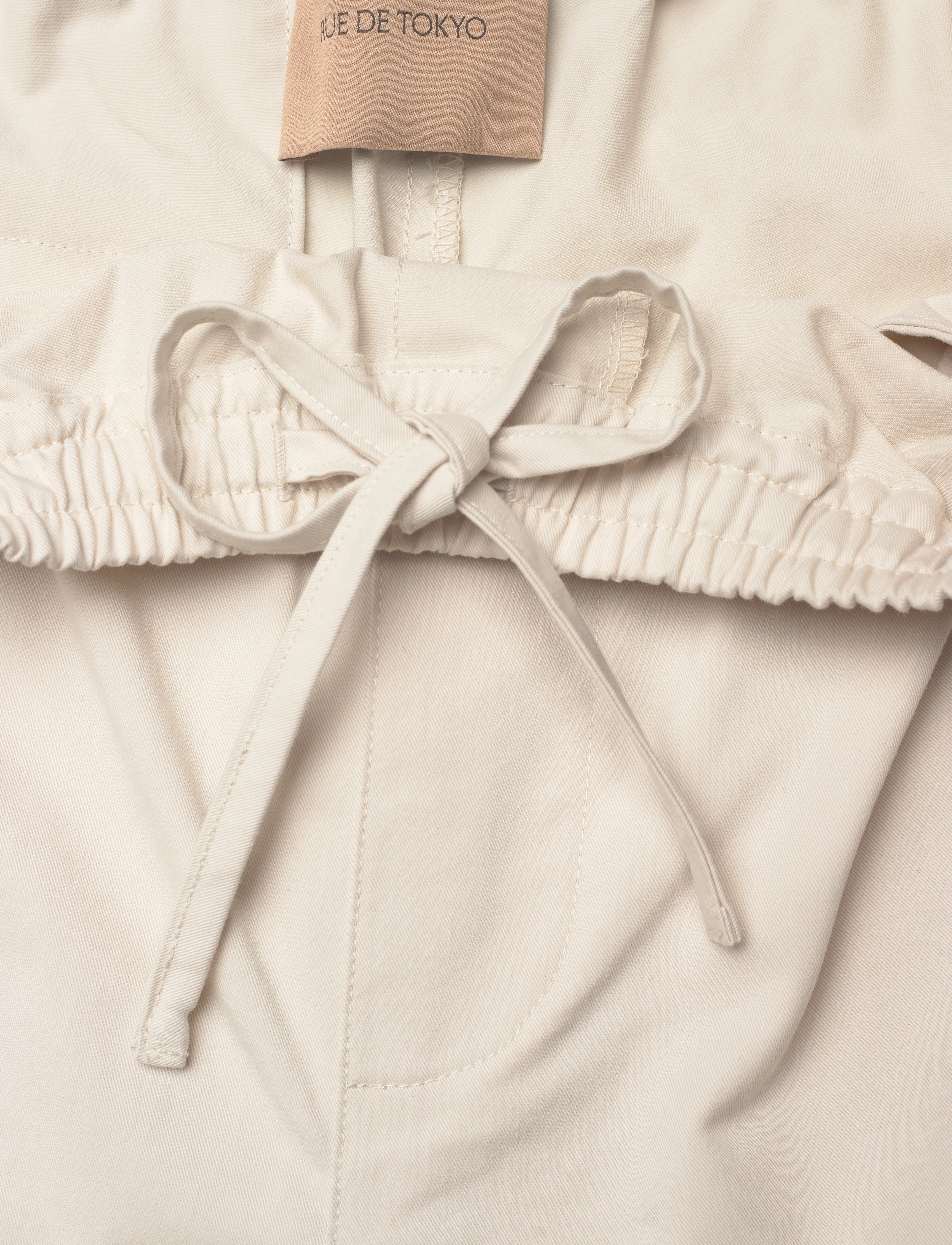 Rue de Tokyo - PIKE SOFT COTTON TENCEL - casual shorts - sand - 2