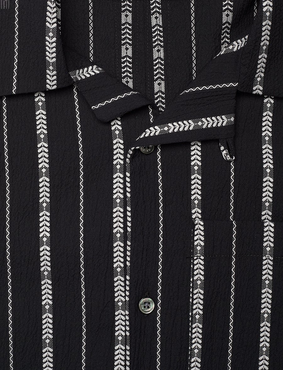 Rue de Tokyo - SETH PATTERNED SEERSUCKER STRIPE - kortærmede skjorter - black ecru stripe - 2