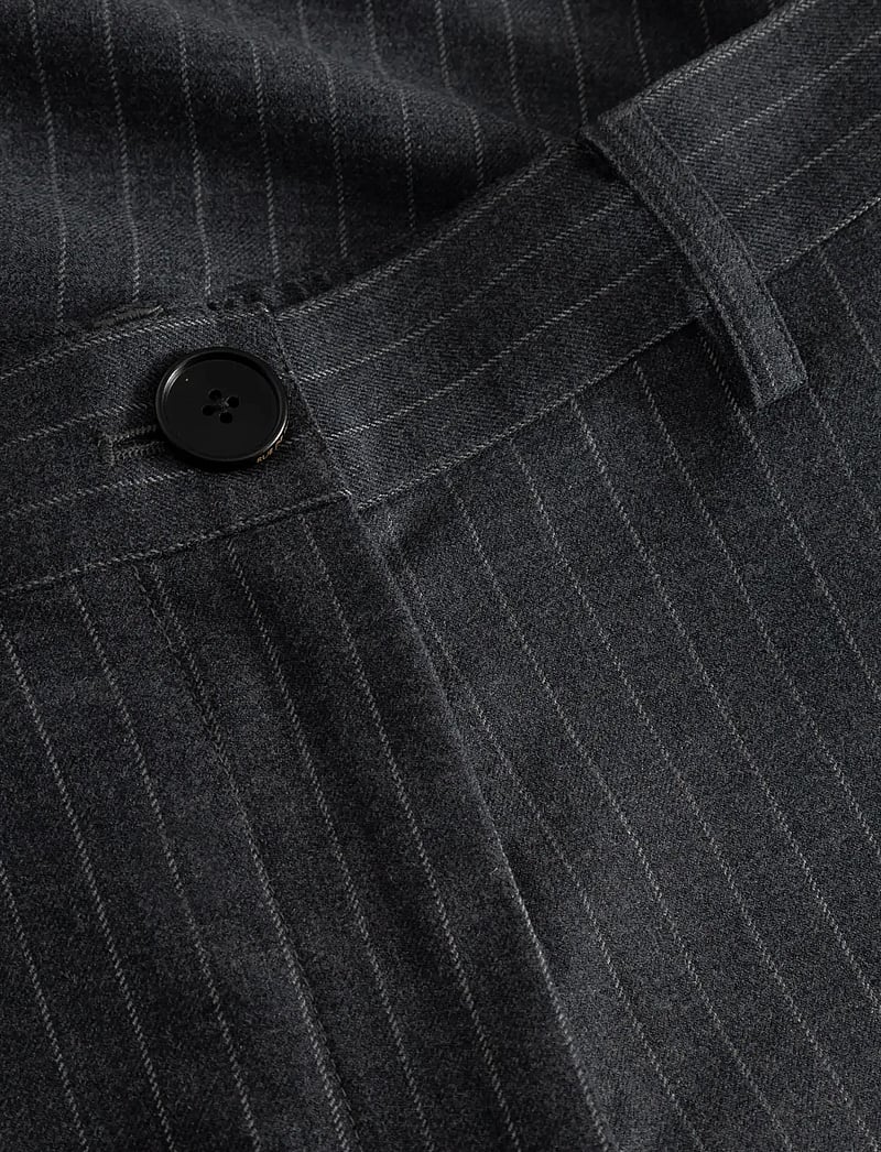Rue de Tokyo - PAPINA WOOL PINSTRIPE - grey pinstripe - 2