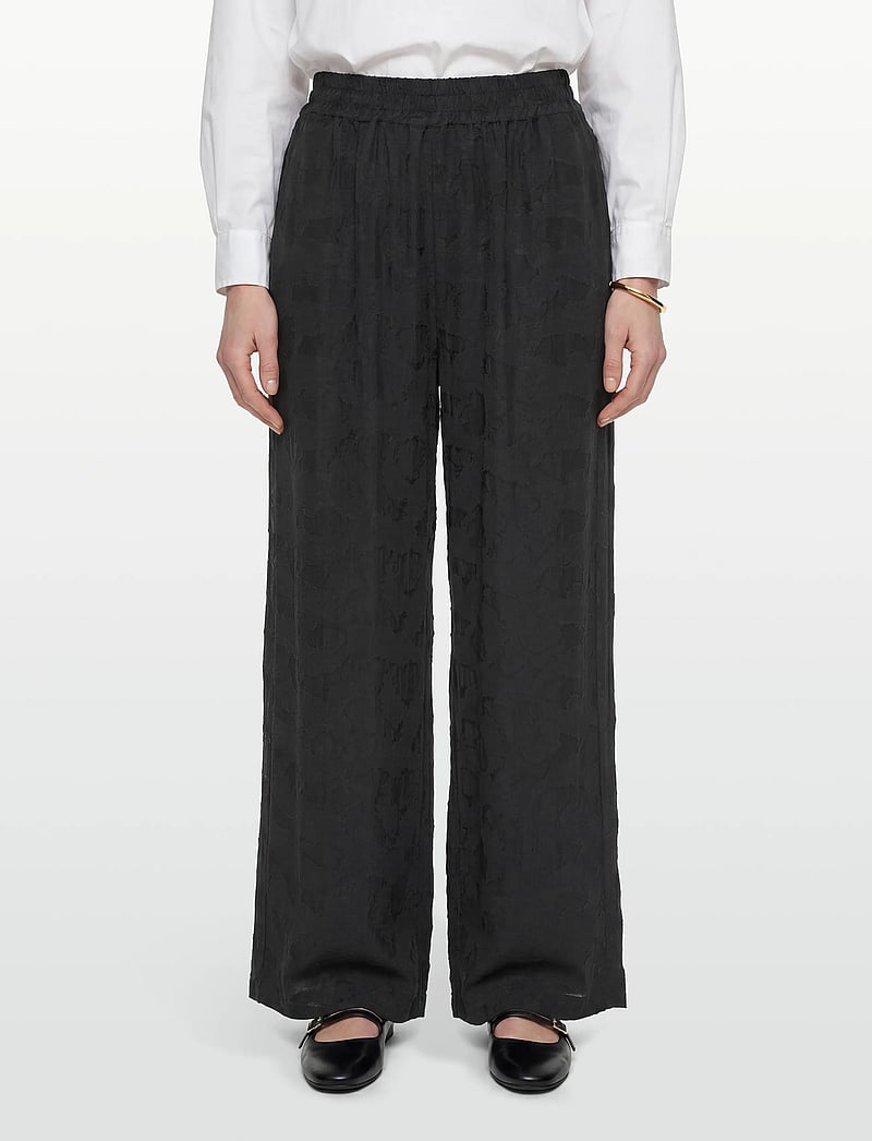 Rue de Tokyo - PANDORA VISCOSE LINEN - bukser med brede ben - black - 3