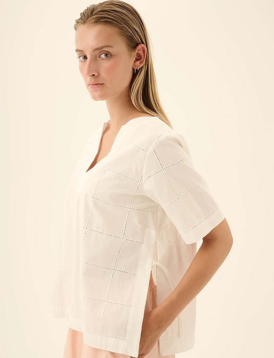 Rue de Tokyo - SIENNA EYELET POPLIN - t-shirts - ivory - 5